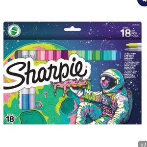 New Sharpie 18 pc Highlighters